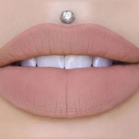 Jeffree Star velour liquid lipstick Mannequin NEW - Picture 1 of 5